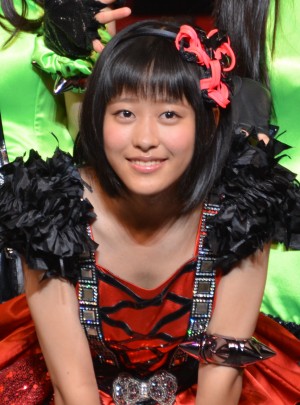 モーニング娘。15歳の誕生日に11期メンバーがサプライズ発表!初代メンバーからお祝いコメントも