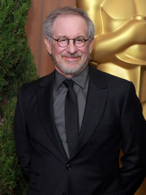 スティーヴン・スピルバーグ、5年前に学習障害と診断　子供時代は失読症だったと告白 