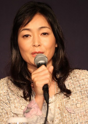 財前直見