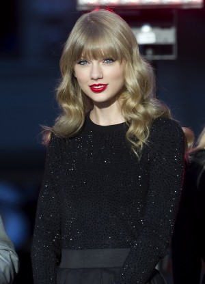 ニューヨーク恒例の年越しイベントにカントリー歌姫テイラー・スウィフトが出演!?
