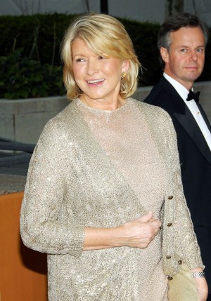 カリスマ主婦マーサ・スチュワート、料理しすぎてサルモネラ菌に感染!