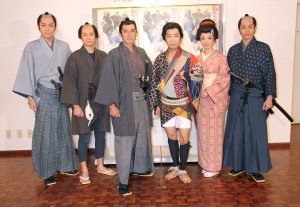 (左から)石橋直也、忍成修吾、鶴見辰吾、市川猿之助、朝海ひかる、吉沢悠