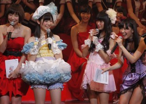 第2回 AKB48紅白対抗歌合戦の模様 ぱるるがMCでもぽんこつぶりを披露