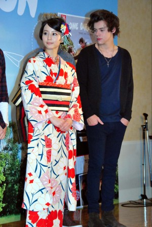 「1D」ハリーと堀北真希