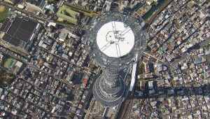 東京スカイツリーのてっぺんはこんな形