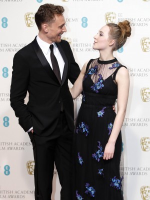 <2013英国アカデミー賞>トム・ヒドルストン、シアーシャ・ローナン