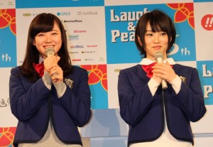 NMB48渡辺美優紀(左)、山本彩(右)