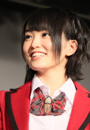 「てっぺんとったんで!完全版」完成披露試写会に出席したNMB48・山本彩