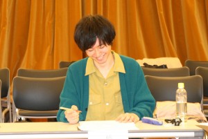 舞台版「耳なし芳一」台本読み合わせを行う、橋本淳