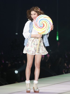 ラブリ、しまむら-Sorridere-/東京ガールズコレクション2013春夏