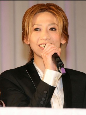 宝塚歌劇団雪組公演「ベルサイユのばら-フェルゼン編」制作発表会