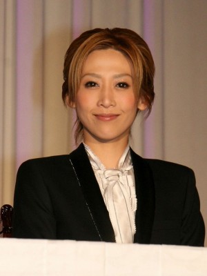 宝塚歌劇団雪組公演「ベルサイユのばら-フェルゼン編」制作発表会