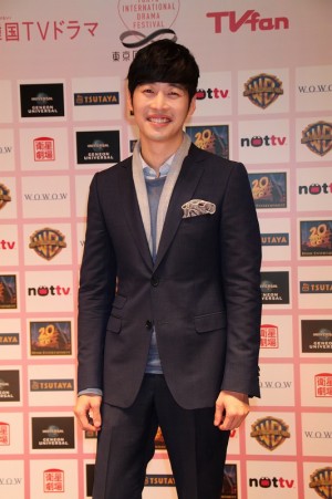 東京国際ドラマ祭に登場した、キム・ジェウォン