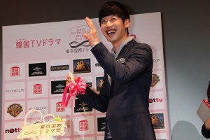 東京国際ドラマ祭に登場した、キム・ジェウォン