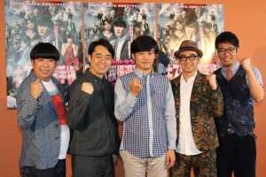 テレ東『ゴッドタン』がまさかの映画化(写真左からバナナマン、劇団ひとり、おぎやはぎ)