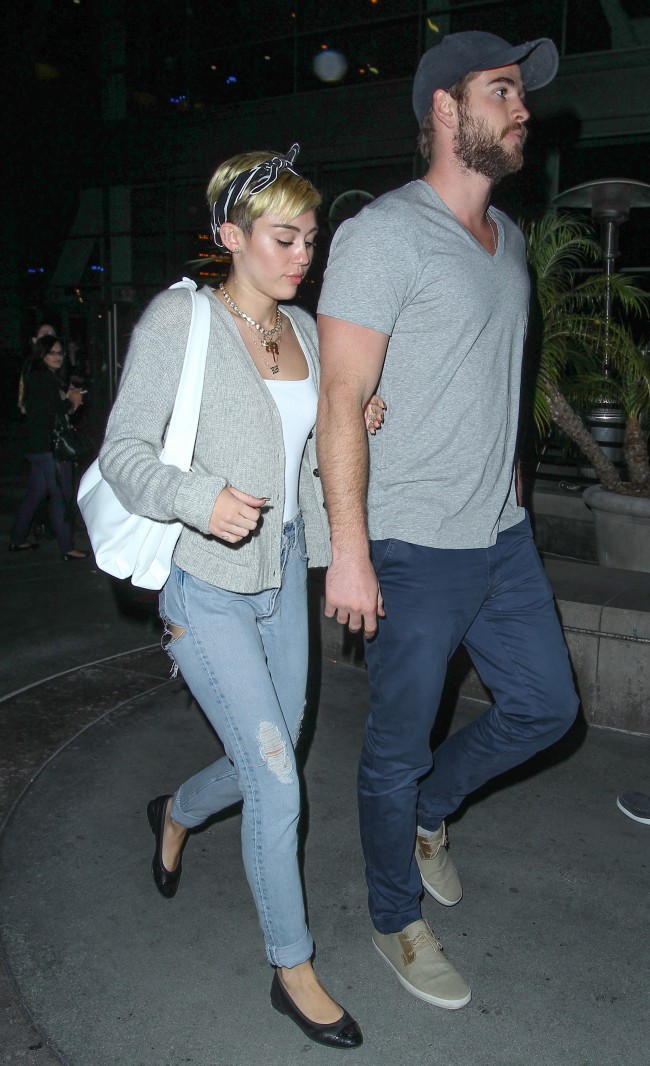 Miley Cyrus Liam Hemsworth　マイリー・サイラス　リアム・ヘムズワース