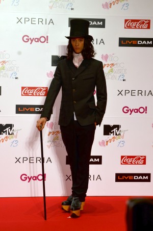 栗原類、『MTV VIDEO MUSIC AWARDS JAPAN 2013』レッドカーペット
