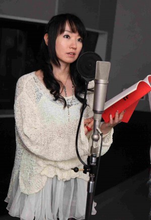 『死霊のはらわた』吹き替え版に水樹奈々！　血でなく、汗を流して実写ホラーに挑戦
