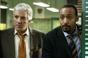 デニス・ファリナ、『LAW&ORDER/ロー・アンド・オーダー』より
