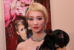 夢咲ねね、宝塚歌劇団星組『ロミオとジュリエット』囲み取材の様子