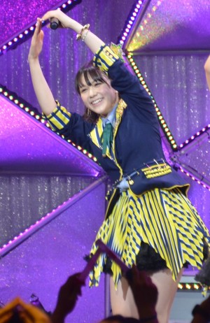 「TOKYO IDOL FESTIVAL 2013」に出演したHKT48・村重杏奈
