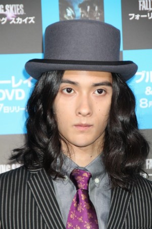 海外ドラマ『フォーリング スカイズ』来日会見に登場した、栗原類