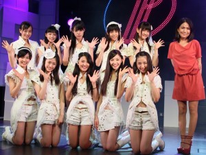 特別ゲストに初代リーダー木原さとみが登場した、新生「東京パフォーマンスドール」公演リハーサル