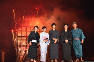 『ガッチャマン』プレミア試写会で行われた花火イベントにて