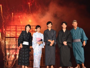 『ガッチャマン』プレミア試写会で行われた花火イベントにて
