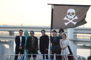 『キャプテンハーロック』監督&キャスト陣が松本零士プロデュースの旅客船「ホタルナ」に乗って登場!