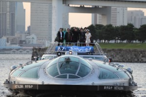 『キャプテンハーロック』監督&キャスト陣が松本零士プロデュースの旅客船「ホタルナ」に乗って登場!