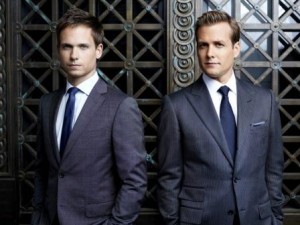 スタイリッシュな“弁護士”バディ・ドラマ『SUITS／スーツ』シーズン2発売決定