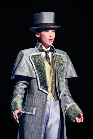 龍真咲、宝塚月組公演『ルパン -ARSENE LUPIN-』公開稽古にて
