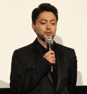 『凶悪』完成披露試写会に登壇した山田孝之