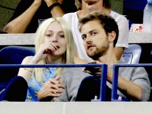 ダコタ・ファニング、13歳年上のイケメンモデルと爽やか熱愛中！