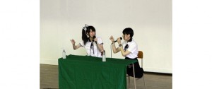『のんのんびより』先行上映会に登壇した村川梨衣(左)と佐倉綾音(右)