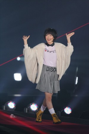 「Girls Award 2013 AUTUMN/WINTER」に登場した乃木坂46・生駒里奈