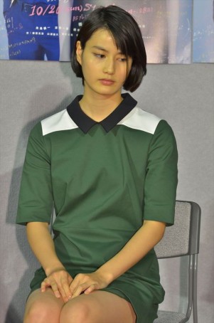 橋本愛、『ハードナッツ!』第1話試写会 記者会見にて