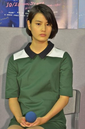 橋本愛、『ハードナッツ!』第1話試写会 記者会見にて