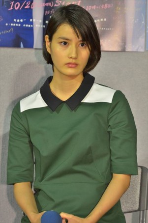 橋本愛、『ハードナッツ!』第1話試写会 記者会見にて