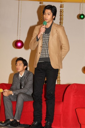 速水もこみち、徳井義実、『妄想の王子様』囲み取材にて