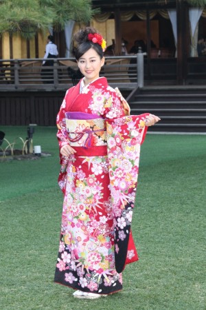 宮崎香蓮、2014年オスカープロモーション晴れ着撮影会にて