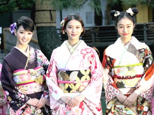 2014年オスカープロモーション晴れ着撮影会にて