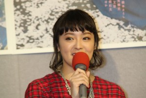 貫地谷しほり、『桜ほうさら』完成試写会にて
