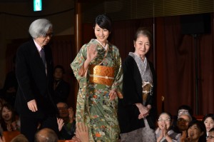 花道から登場した山田洋次監督、松たか子、倍賞千恵子