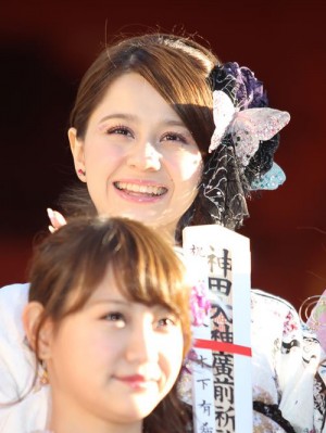 成人式を迎えたAKB48グループ26人が晴れ着姿でご祈祷 木下有希子(SKE48)