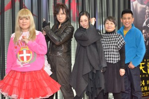 『天誅~闇の仕置人~』制作発表会見に出席した、三ツ矢雄二、京本政樹、小野ゆり子、泉ピン子、柳沢慎吾