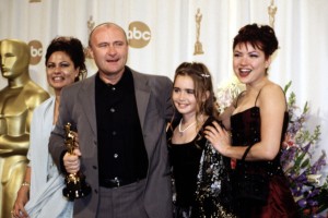 リリー・コリンズ&フィル・コリンズ