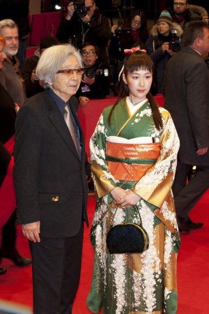 レッドカーペットを歩いた山田洋次監督と黒木華