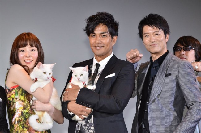 映画『猫侍』完成披露試写会に登壇した出演者たち